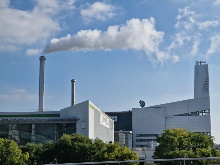 Ivry-sur-Seine : mystère de l'odeur d'œuf pourri