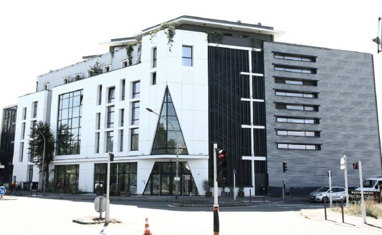 Lutte acharnée pour un centre culturel à Valenton