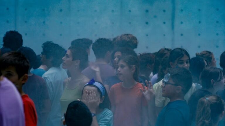 Nouvelle Œuvre Reportée: Artiste Primé Bloqué!