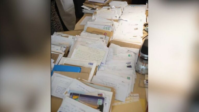 Prison de la Santé : Flots de lettres d'amour pour Sarkozy