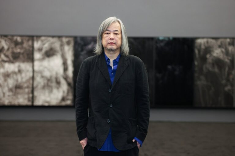 Yang Fudong: Futur Révélé dans Grande Expo Chinoise