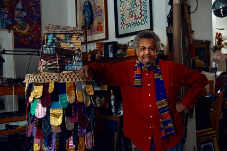 Décès de Napoleon Jones-Henderson, Artiste AfriCOBRA