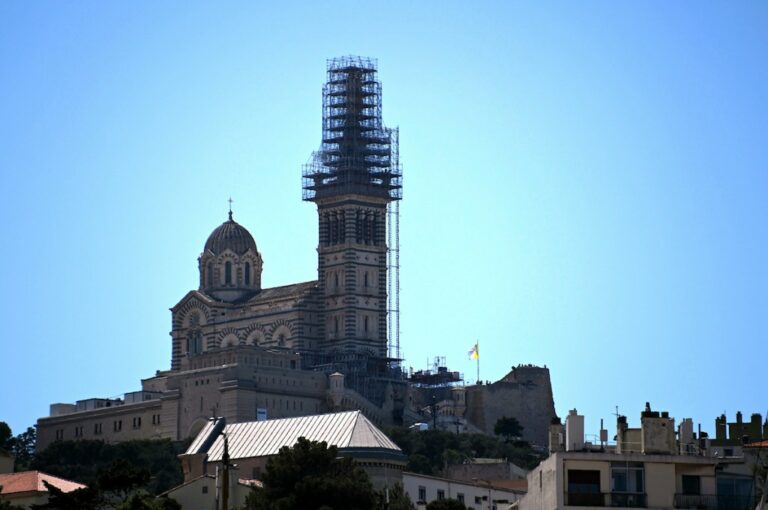 Impactes de Balles Nazis Découverts à Marseille