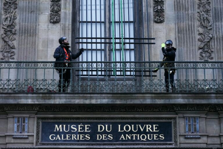 Le Louvre sécurise la fenêtre célèbre des larcins