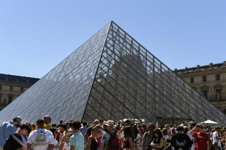 Prononcez-vous Bien Zohran Mamdani et le Louvre ?