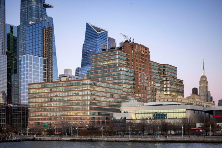 NADA New York 2026 : 110 galeries à découvrir !