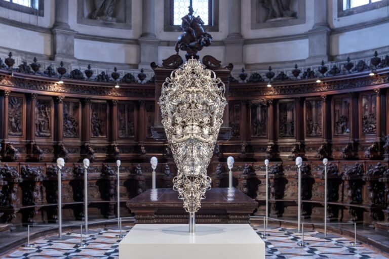 Les sculptures folles de Barry X Ball à Venise