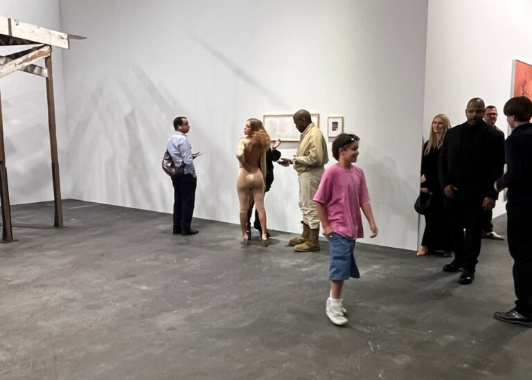 Ye, alias Kanye West, aperçu à Art Basel!